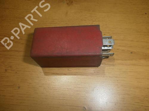 Used Electronic sensor Electronic sensor VW GOLF II (19E, 1G1) 1.0 (45 hp) 33483905 33483905