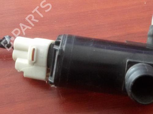 Used Washer pump Washer pump DAEWOO 1.5i (1C4) 1.5 (78 hp) 35715246 35715246