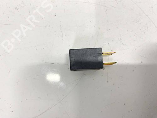 Electronic sensor MITSUBISHI OUTLANDER I (CU_W) 2.0 (CU2W) | BP32582429M84 - Image 4