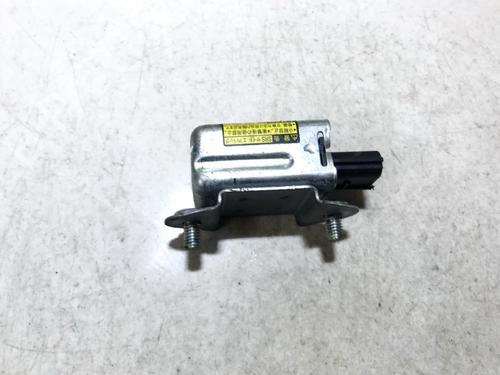 Used Electronic module Electronic module TOYOTA PRIUS Liftback (_W2_) 1.5 Hybrid (NHW20_, NHW20R) (112 hp) 33516360 33516360