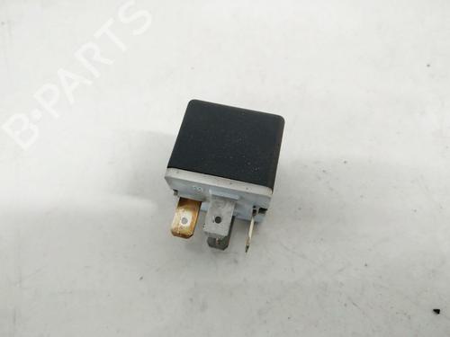 Used Electronic sensor Electronic sensor CHRYSLER VOYAGER / GRAND VOYAGER III (GS_, NS_) 2.5 TD (116 hp) 33086139 33086139