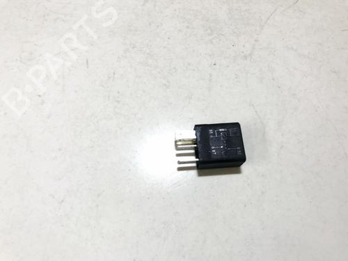 Electronic sensor OPEL ZAFIRA A MPV (T98) 2.0 DTI 16V (F75) | BP33075677M84 - Image 3