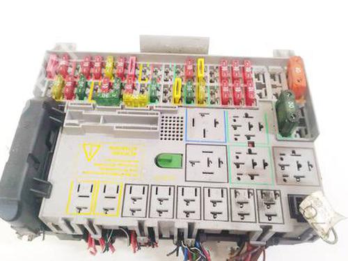 fuse-box-opel-vectra-b-j96-1995-1996-1997-1998-1999-2000-2001-2002-2003-2004-32606296 main image