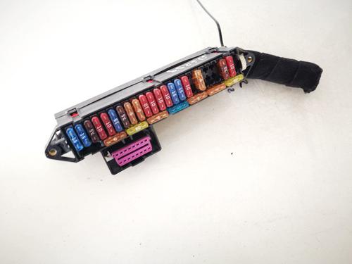 Used Fuse box Fuse box SEAT AROSA (6H1) 1.7 SDI (60 hp) 33073399 33073399