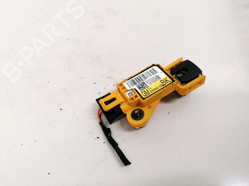 Used Electronic module Electronic module OPEL SIGNUM Hatchback (Z03) 2.2 direct (F48) (155 hp) 32879970 32879970