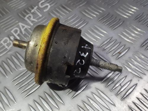 Used Engine mount Engine mount CITROËN XSARA (N1) 1.4 i (75 hp) 33492692 33492692