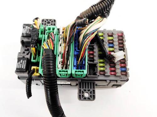 Used Fuse box Fuse box HONDA CIVIC VIII Hatchback (FN, FK) 2.2 CTDi (FK3) (140 hp) 32942152 32942152