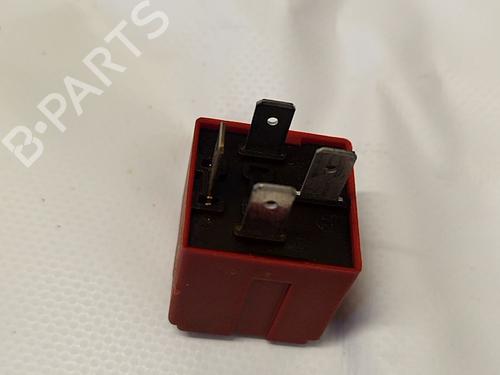Electronic sensor OPEL SIGNUM Hatchback (Z03) 2.2 DTI (F48) | BP33098445M84 - Image 2