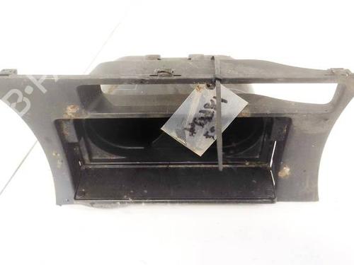 Used Cup/Object holder Cup/Object holder MAZDA 3 (BL) 1.6 MZ-CD (BL14) (109 hp) 35195353 35195353
