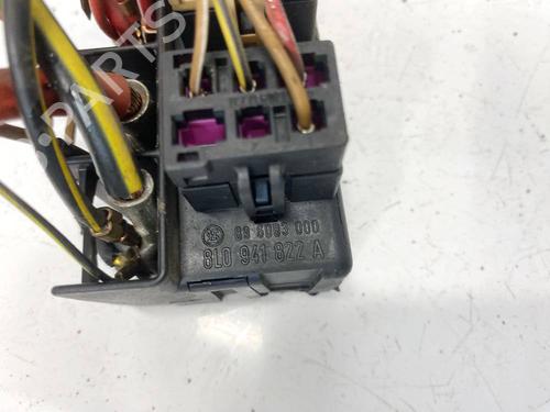 Fuse box AUDI A6 C5 (4B2, 4B4) 2.5 TDI | BP32581737E1 