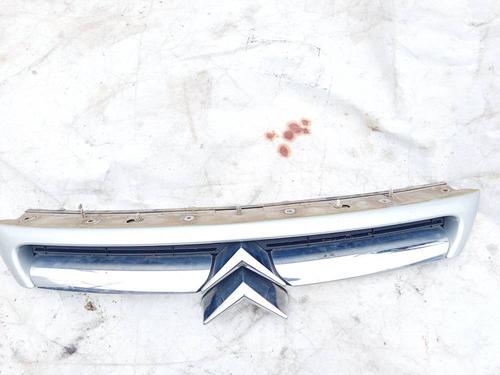 Used Grille Grille CITROËN C8 (EA_, EB_) 2.0 HDi 135 (136 hp) 40243854 40243854
