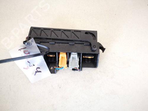 Fuse box VOLVO S60 I (384) D5 | BP32952647E1 - Image 2