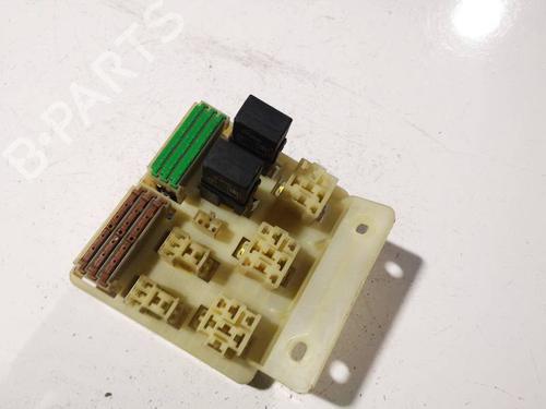 Used Fuse box Fuse box VOLVO S40 I (644) 1.9 DI (115 hp) 32567257 32567257