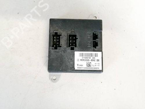 Used Electronic module Electronic module MERCEDES-BENZ E-CLASS (W211) E 220 CDI (211.006) (136 hp) 35263587 35263587