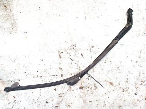 front-windshield-wiper-arm-toyota-auris-_e15_-2006-2007-2008-2009-2010-2011-2012-2013-32940820 main image