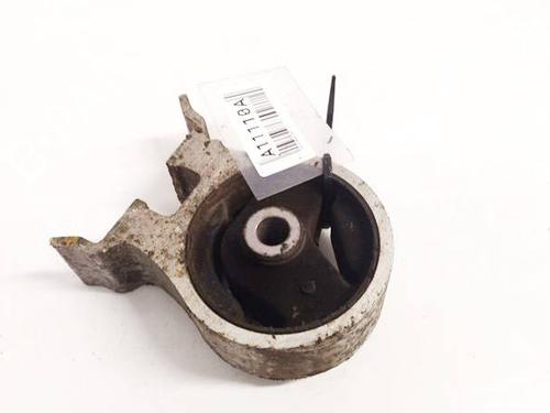 Used Engine mount Engine mount TOYOTA YARIS (_P1_) 1.3 (SCP12_, SCP13_, SCP12R, SCP13R) (87 hp) 34203725 34203725