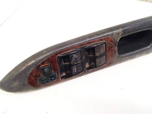 Used Switch Switch TOYOTA AVENSIS (_T22_) 2.0 D-4D (CDT220_, CDT220R) (110 hp) 32621416 32621416