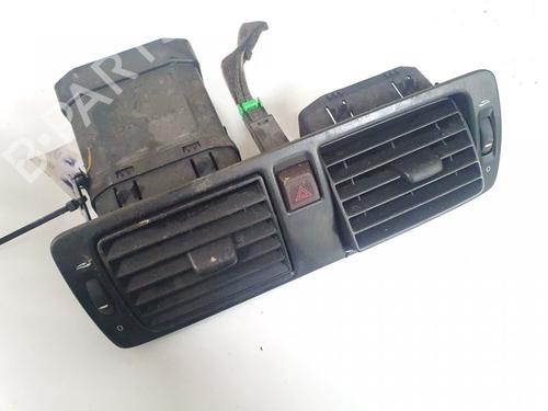 air-vent-volvo-v50-545-2003-2004-2005-2006-2007-2008-2009-2010-2011-2012-32895204 main image