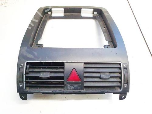 Used Air vent Air vent VW TOURAN (1T3) 2.0 TDI (110 hp) 32615675 32615675
