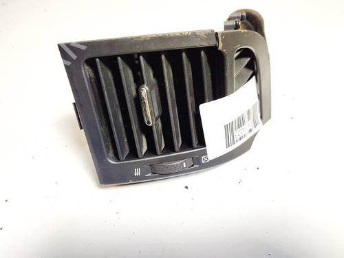 Used Air vent CHEVROLET CAPTIVA (C100, C140) 2.0 D (150 hp) 32591133