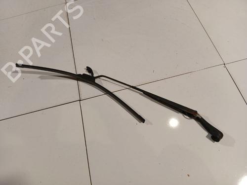Used Front windshield wiper arm Front windshield wiper arm KIA CERATO I Hatchback (LD) 1.5 CRDi (102 hp) 36506796 36506796
