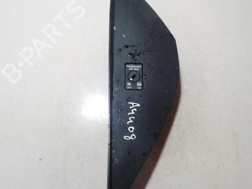 Used Switch Switch SKODA KAROQ (NU7, ND7) 1.0 TSI (116 hp) 33516675 33516675