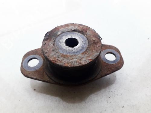 Used Engine mount Engine mount HONDA ACCORD V (CC, CD) 2.0 i (CD4) (116 hp) 33099557 33099557