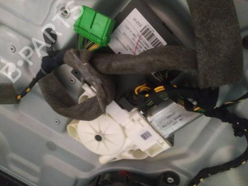 Used Left front window motor Left front window motor 35257962 35257962