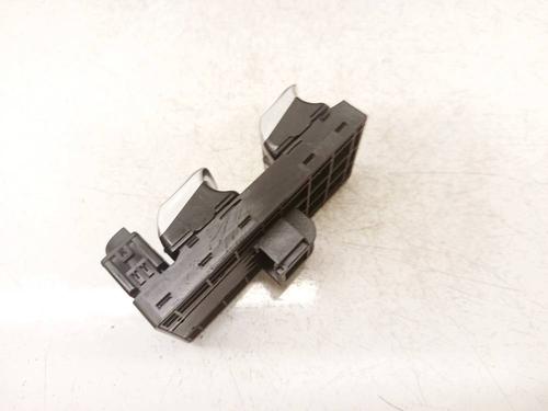 Switch PEUGEOT BOXER Van 2.0 BlueHDi 130 | BP35831541I30 - Image 2