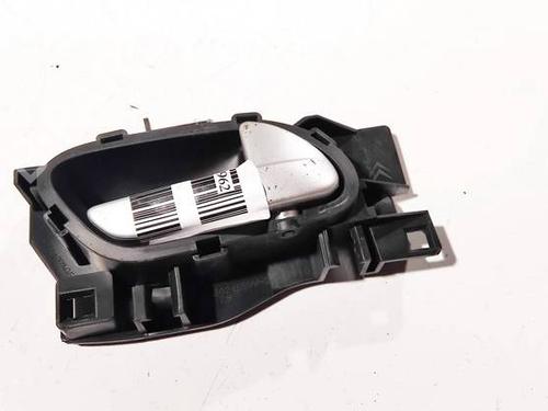 Used Front right interior door handle Front right interior door handle 35075169 35075169