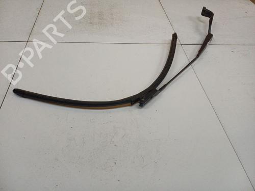 Used Front windshield wiper arm Front windshield wiper arm 37863772 37863772
