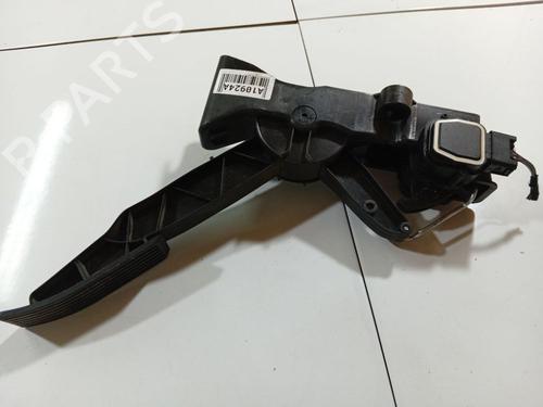 Used Pedal Pedal MERCEDES-BENZ A-CLASS (W169) A 160 CDI (169.006, 169.306) (82 hp) 34894446 34894446