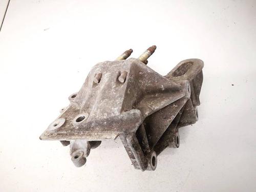 Supporto Supporto PEUGEOT 407 (6D_) 1.6 HDi 110 (6D9HZC, 6D9HYC) (109 hp) 34530226 34530226