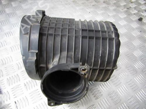 Used Air filter box Air filter box RENAULT LAGUNA I (B56_, 556_) 1.9 dTi (B56J) (98 hp) 35689215 35689215