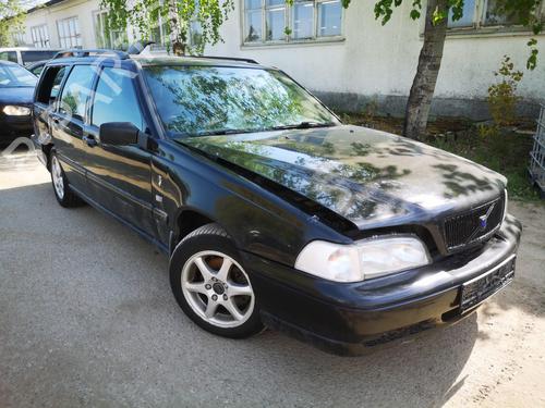 Brugte VOLVO V70 I (875, 876) 2.5 TDI (140 hp) 4471449