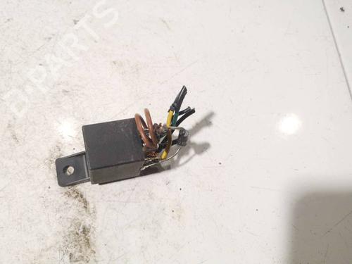Electronic sensor AUDI 80 B4 Saloon (8C2) 2.0 E | BP39968920M84 - Image 3