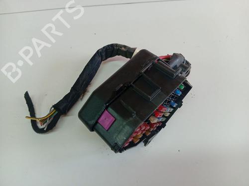 Fuse box VW PASSAT B5 Variant (3B5) 1.9 TDI | BP33730862E1 - Image 3