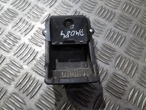 Cenicero Cenicero OPEL SINTRA (APV) 3.0 i 24V (OUN16, Y94) (201 hp) 35698146 35698146