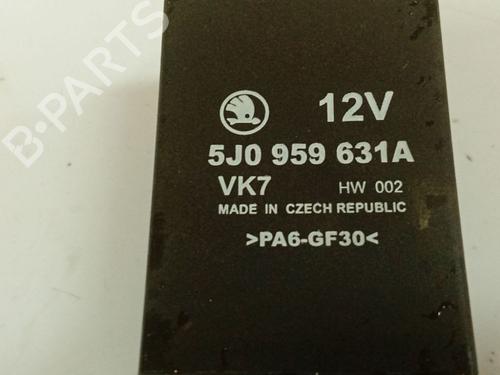 Electronic sensor SKODA FABIA II (542) 1.4 TDI | BP33999666M84 - Image 4