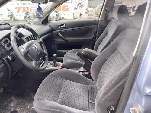 Electronic module VW PASSAT B5 Variant (3B5) 1.8 | BP33104208M83  - Image 7