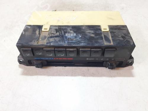 Used Climate control Climate control MAZDA 626 IV Hatchback (GE) 2.0 D GLX Comprex (GEFP) (75 hp) 35864054 35864054