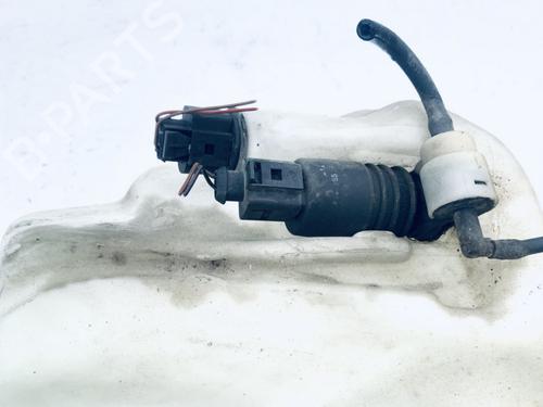 washer-pump-vw-passat-b5-variant-3b5-1997-1998-1999-2000-2001-35567930 main image