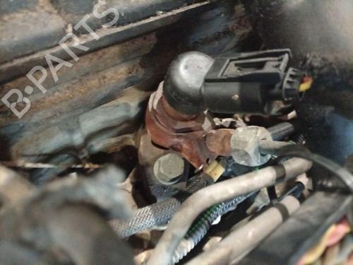 Used Injector Injector CITROËN BERLINGO / BERLINGO FIRST MPV (MF_, GJK_, GFK_) 2.0 HDI 90 (MFRHY) (90 hp) 36506862 36506862