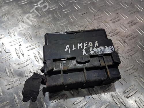Used Fuse box Fuse box NISSAN ALMERA I Hatchback (N15) 2.0 D (75 hp) 33482568 33482568