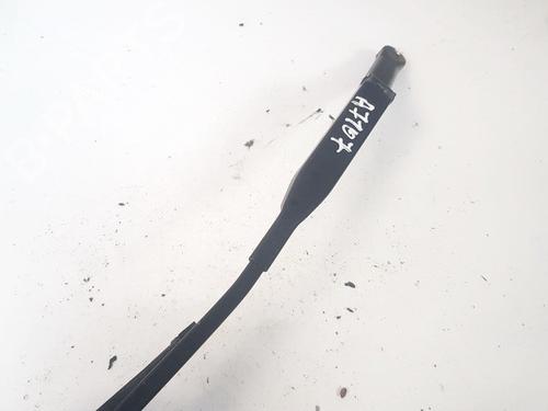 front-windshield-wiper-arm-audi-a4-b5-8d2-1994-1995-1996-1997-1998-1999-2000-2001-32877838 main image