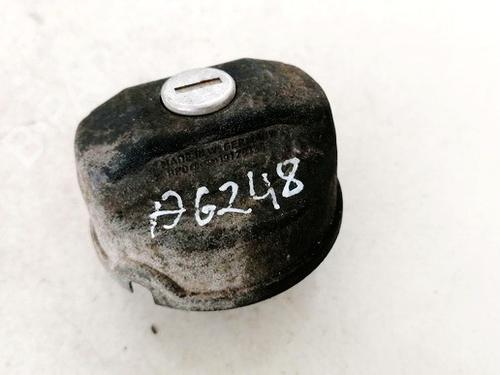 fuel-cap-vw-passat-b5-variant-3b5-1997-1998-1999-2000-2001-35602980 main image