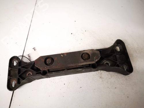 Used Support Support BMW 5 (E39) 525 tds (143 hp) 32924807 32924807