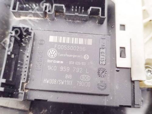 Right front window motor VW PASSAT B6 (3C2) 2.0 TDI | BP34922300E20 - Image 2