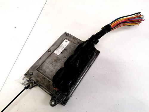 Used Engine control unit (ECU) Engine control unit (ECU) HONDA CIVIC VIII Hatchback (FN, FK) 1.8 (FN1, FK2) (140 hp) 32928220 32928220