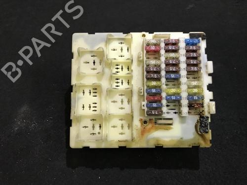 fuse-box-ford-focus-i-daw-dbw-1998-1999-2000-2001-2002-2003-2004-2005-2006-2007-2008-2009-33486710 main image